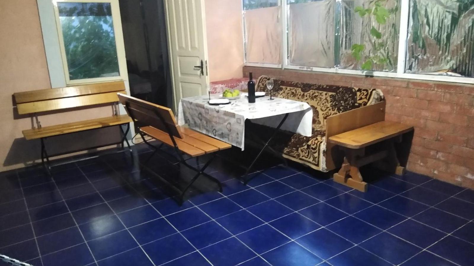 2 Bedroom House With A Terrace Vadul lui Vodă Esterno foto